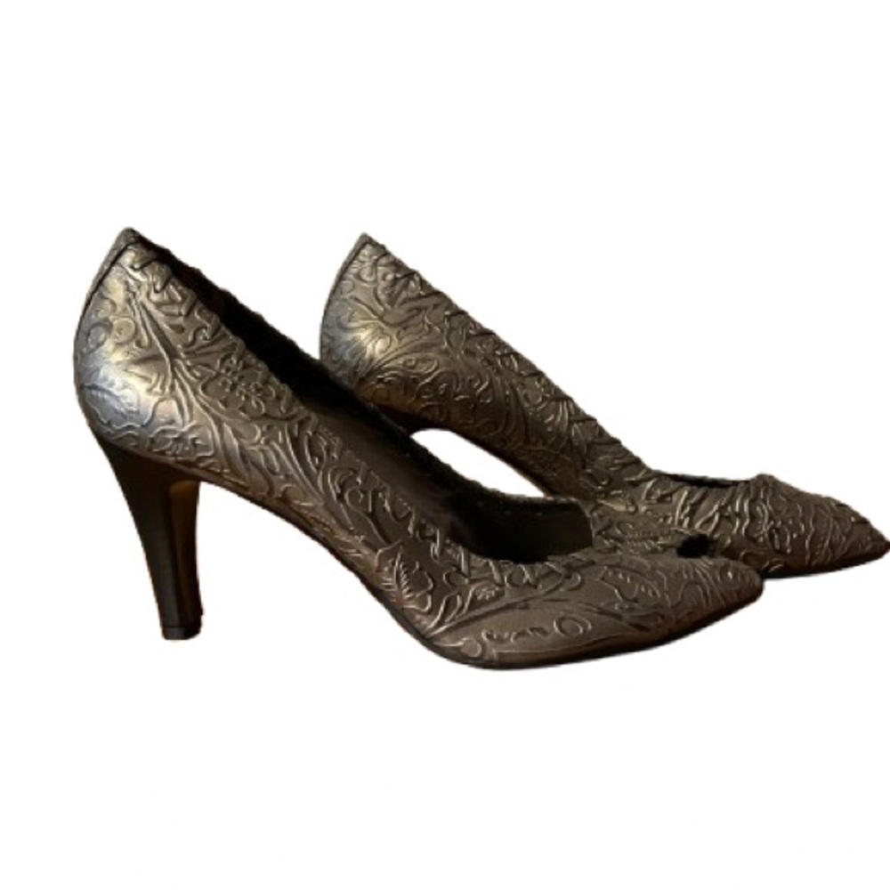 Antonio Melani Embossed/Textured Heels - Metallic Pewter